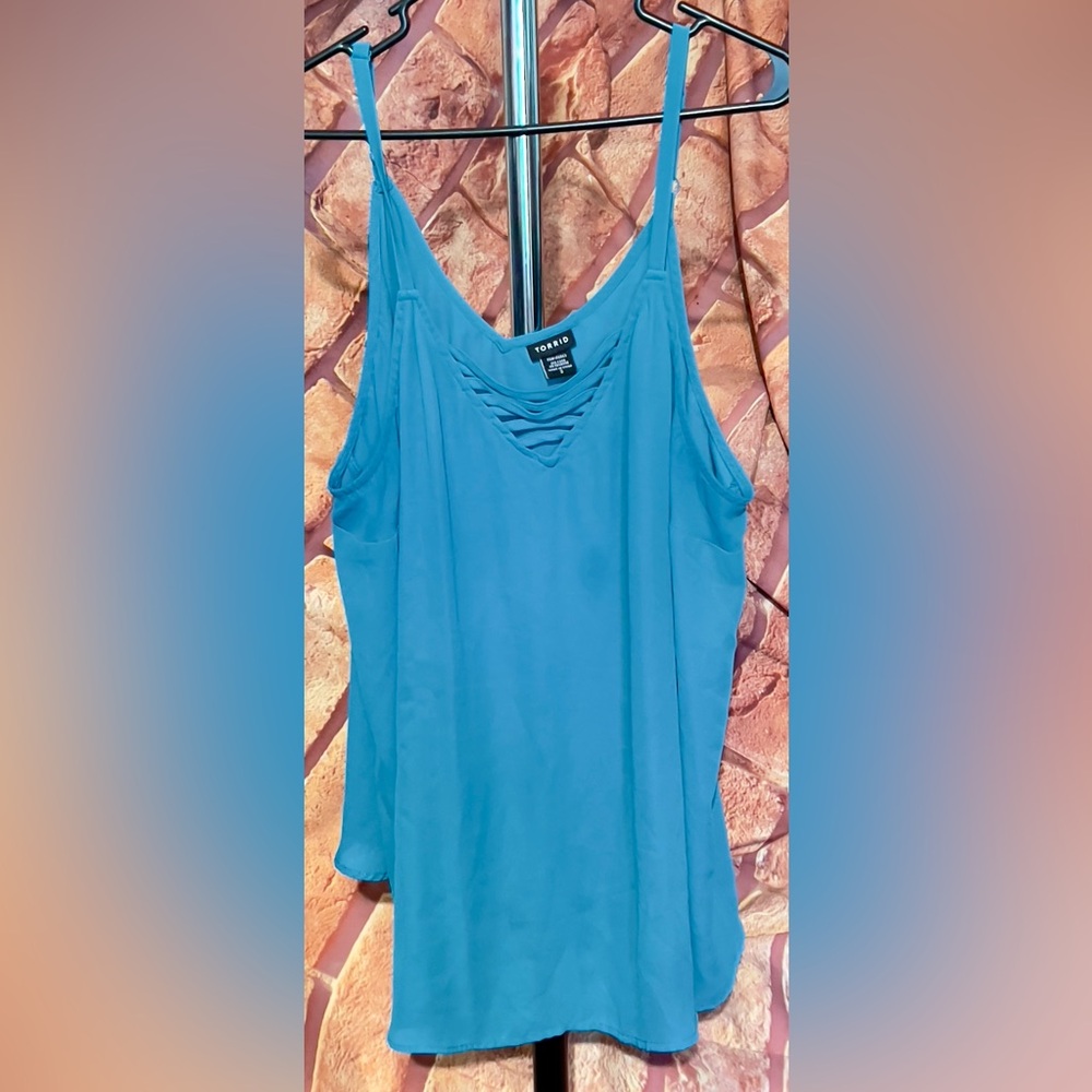 Torrid 3 camisole